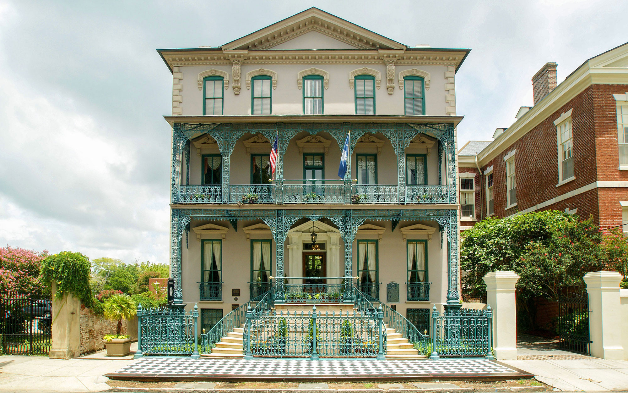 Hotel Rooms in Downtown Charleston SC