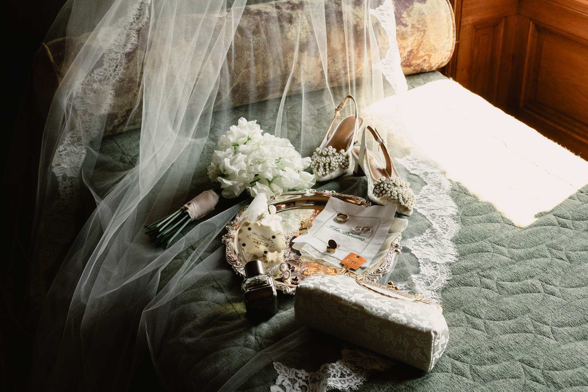 detail shot wedding
